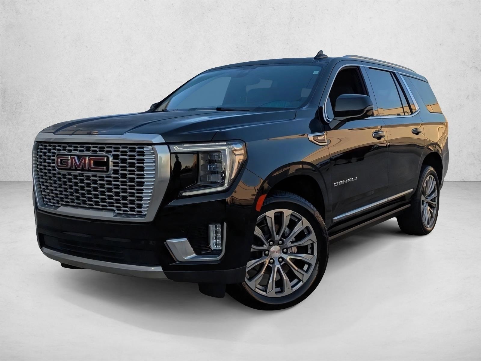 2021 GMC Yukon Denali's photo