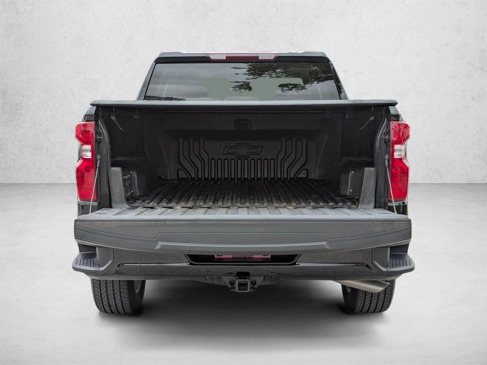 2023 Chevrolet Silverado 1500 Custom photo 4