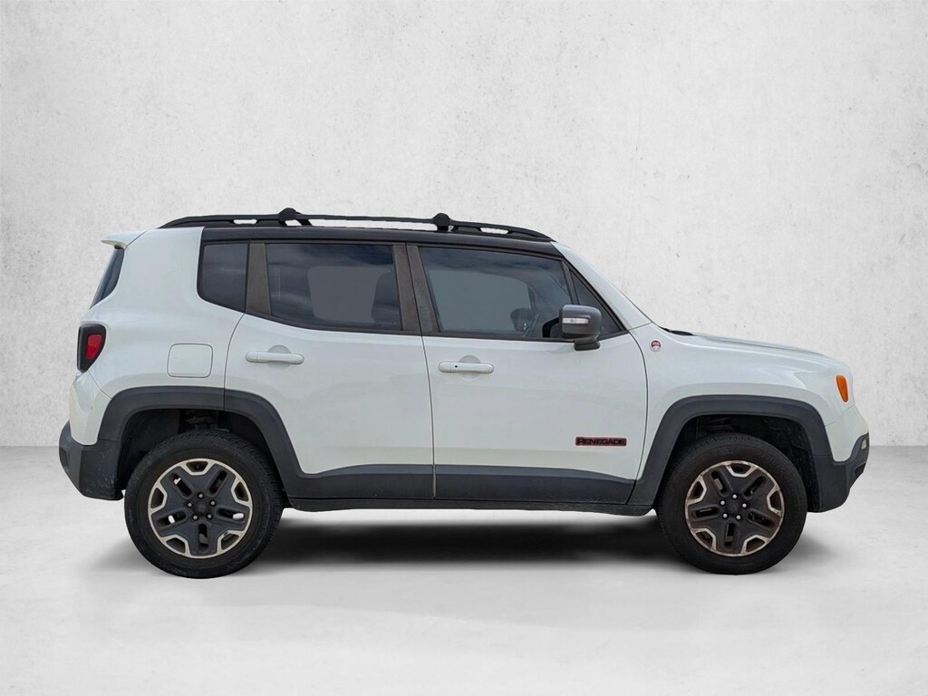 Used 2017 Jeep Renegade Trailhawk 4x4 SUV
