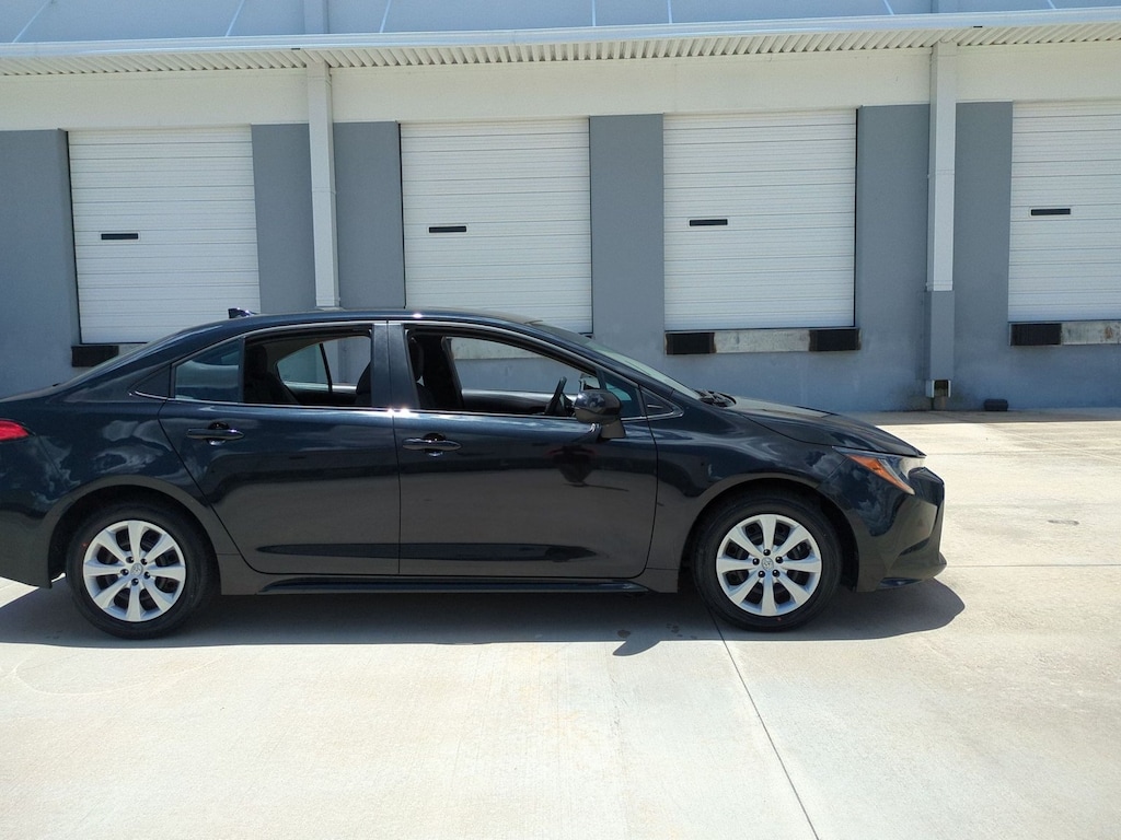Certified 2021 Toyota Corolla LE Sedan