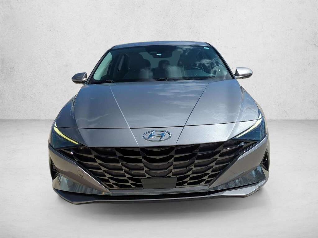Used 2021 Hyundai Elantra Limited Sedan