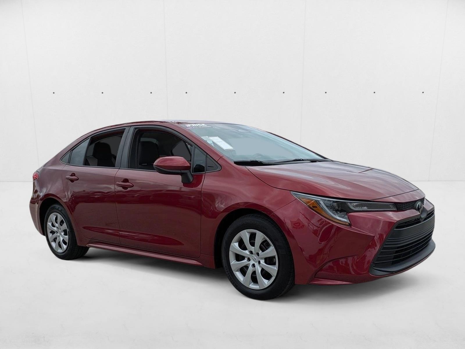 2023 Toyota Corolla LE photo 3