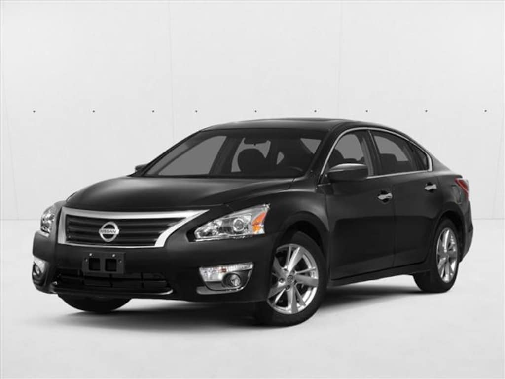 Used 2015 Nissan Altima 2.5 SV Sedan