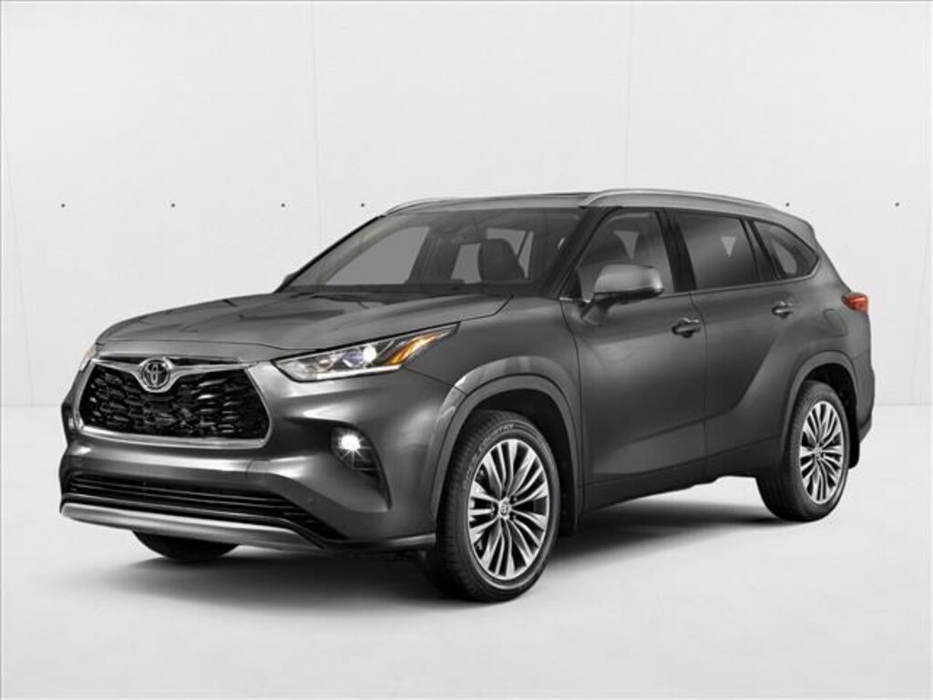 Used 2023 Toyota Highlander XLE SUV
