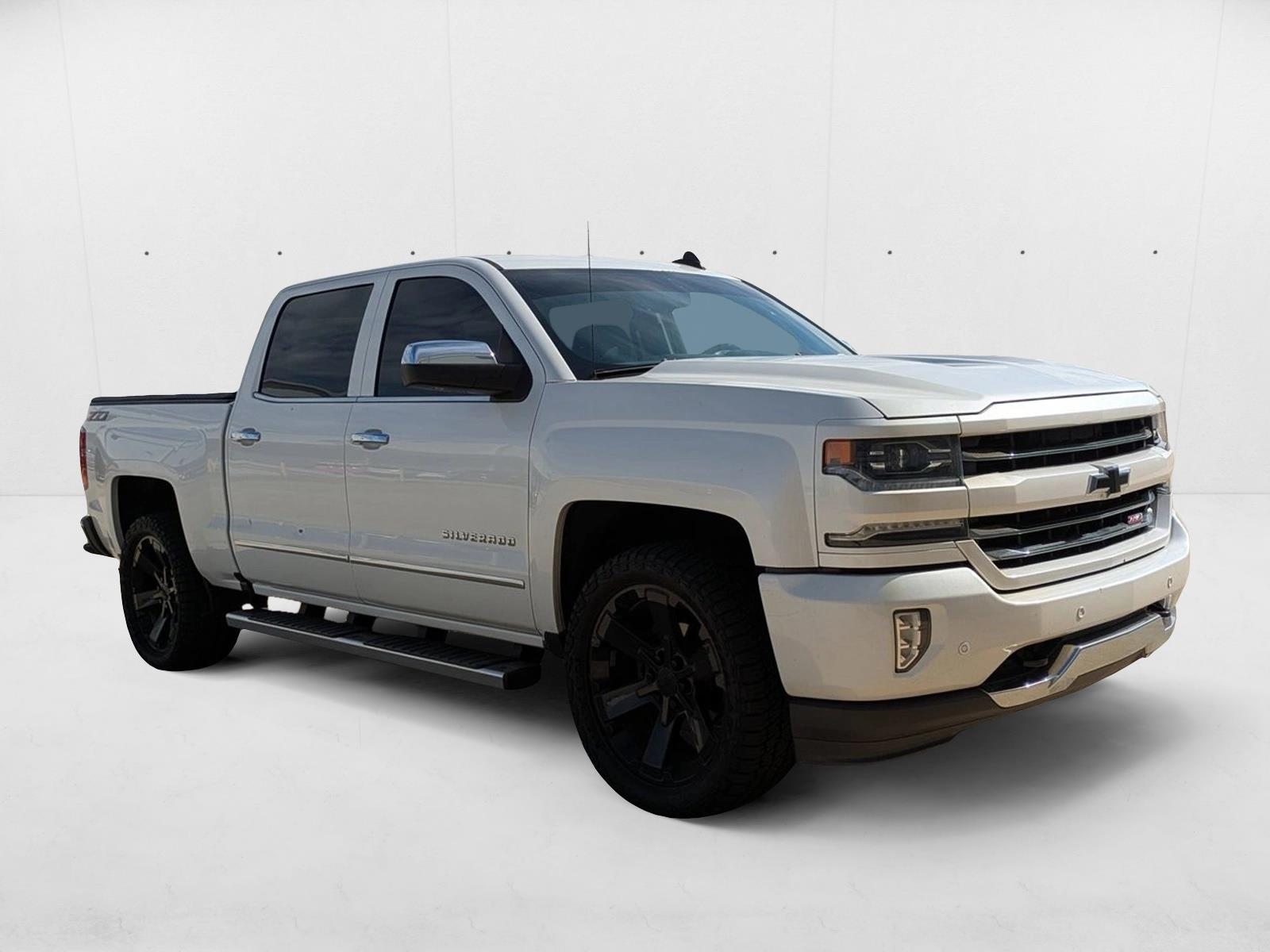 2018 Chevrolet Silverado 1500 LTZ Z71 photo 3