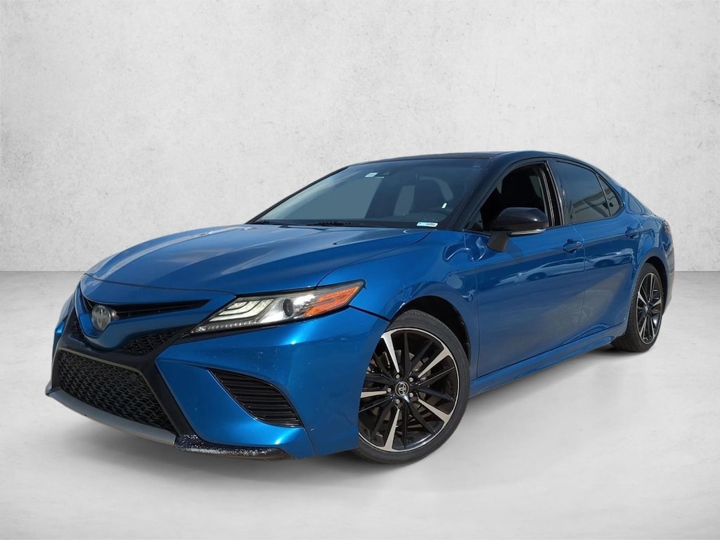 Used 2018 Toyota Camry XSE Sedan
