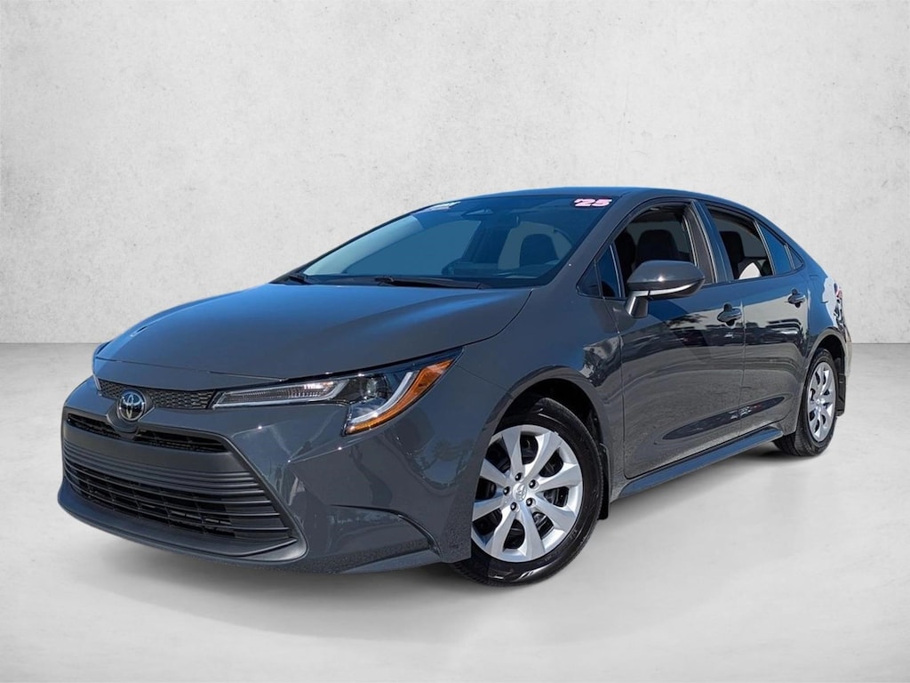 Used 2025 Toyota Corolla LE Sedan