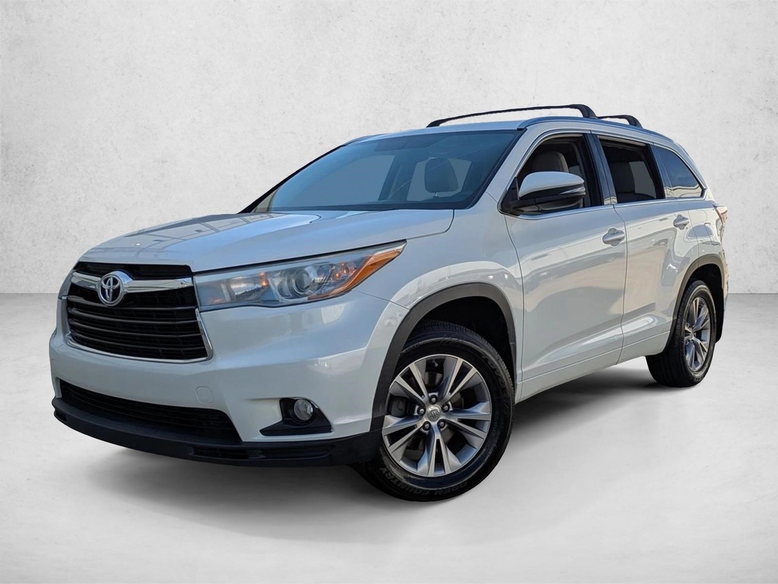 2015 Toyota Highlander XLE's photo