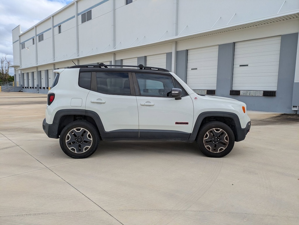Used 2017 Jeep Renegade Trailhawk 4x4 SUV