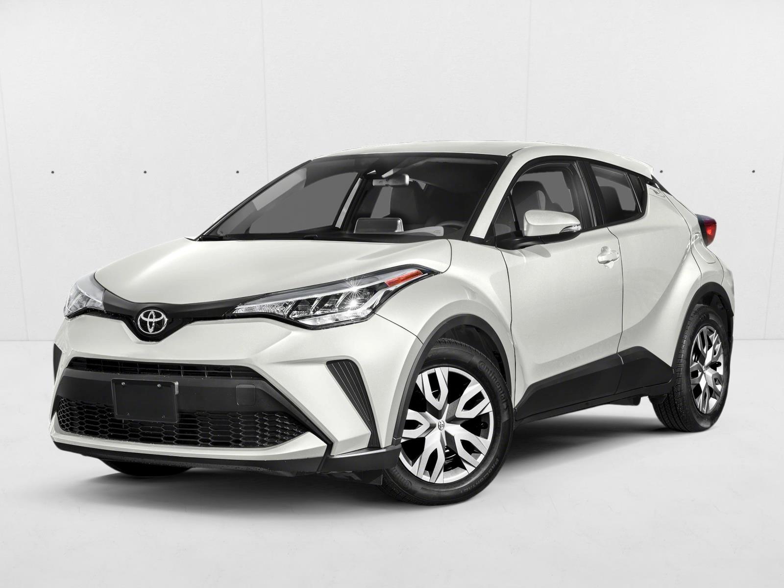 2021 Toyota C-HR LE's photo