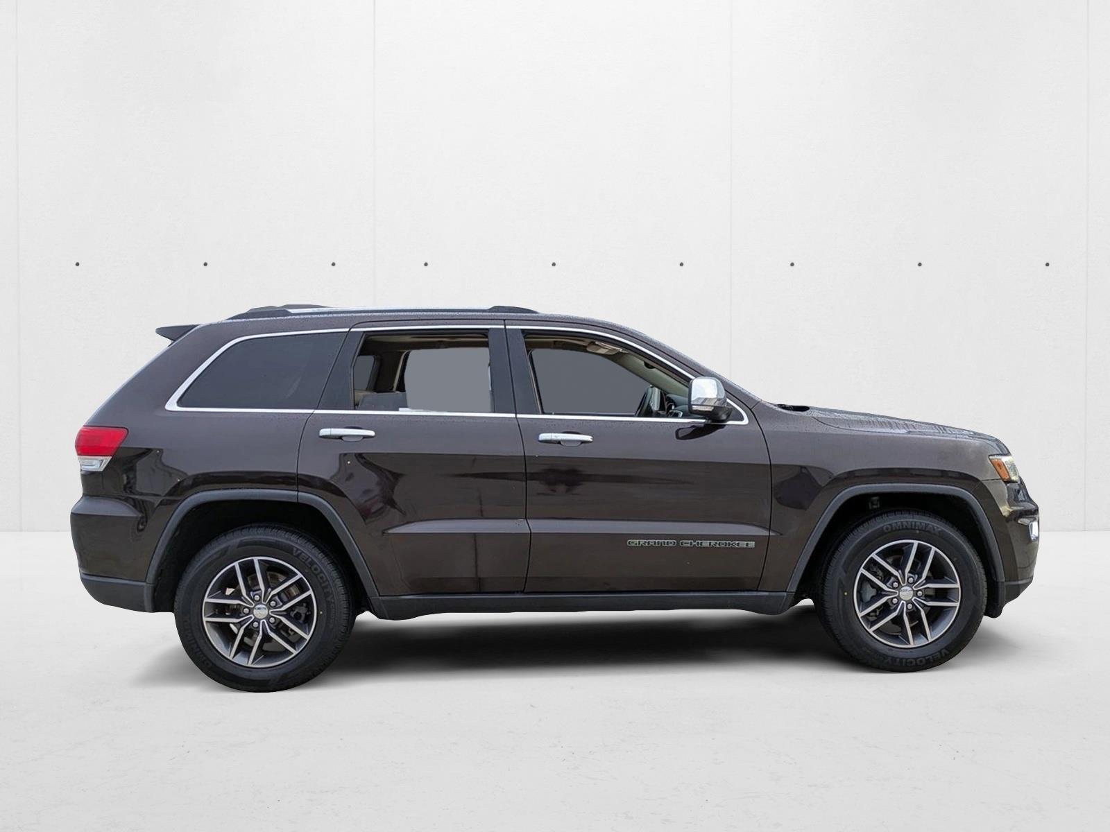 2017 Jeep Grand Cherokee Limited photo 4