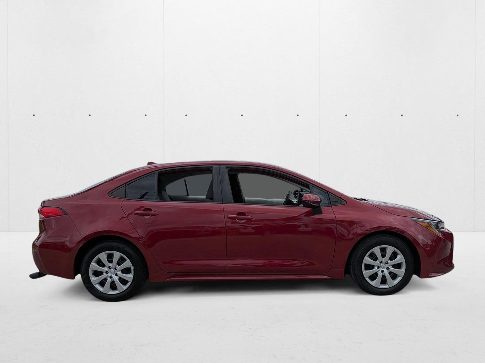 2023 Toyota Corolla LE photo 4