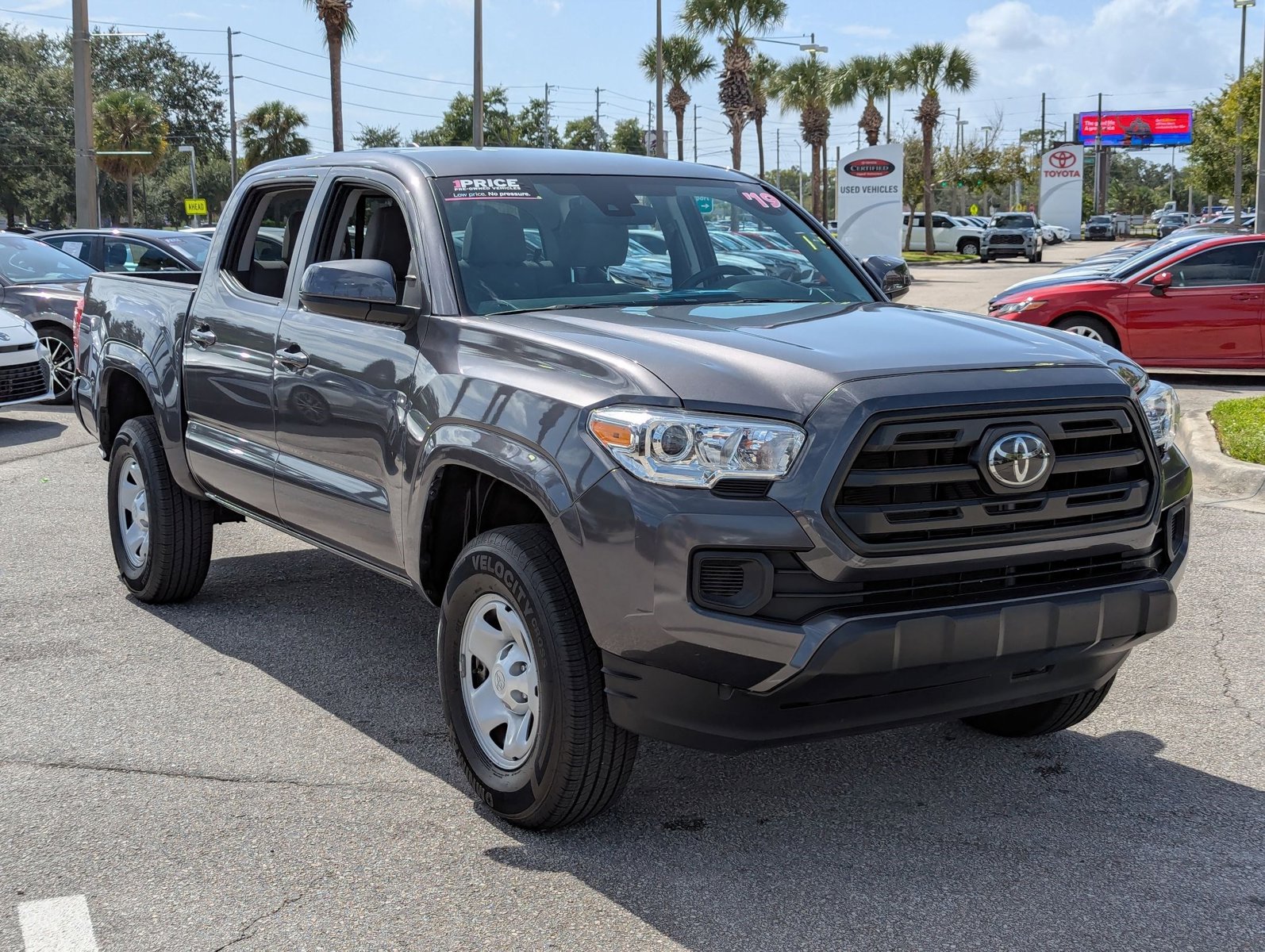 2019 Toyota Tacoma SR Double Cab photo 3