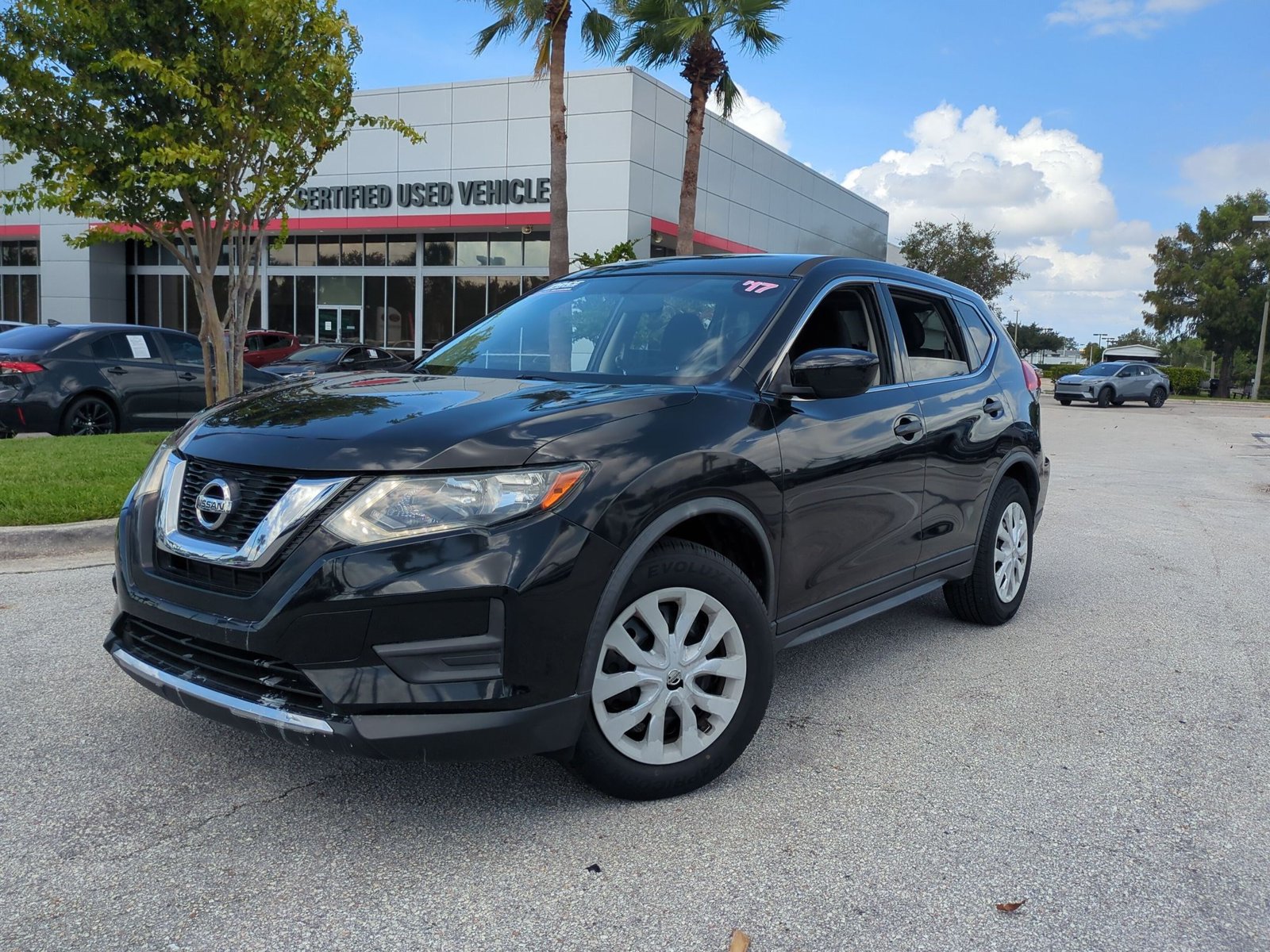Used 2017 Nissan Rogue S SUV