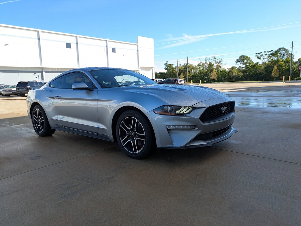 Used 2022 Ford Mustang  Coupe