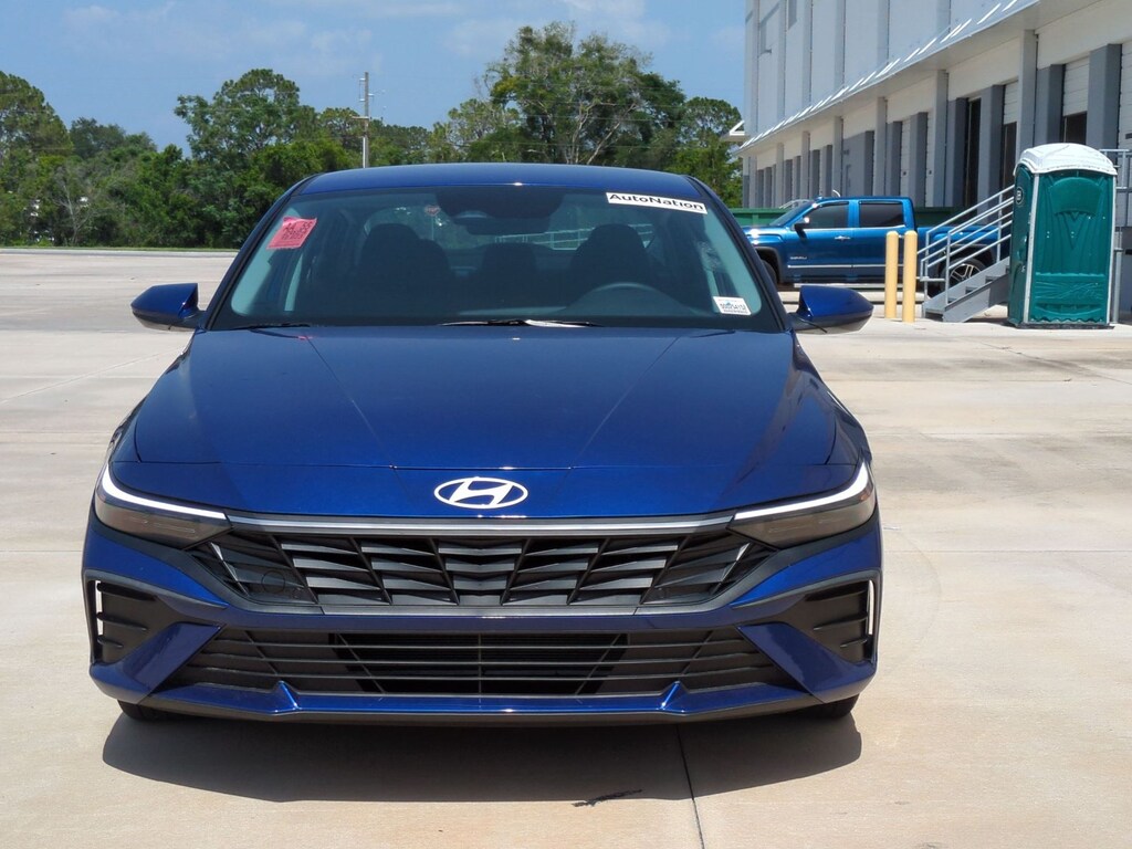 Used 2024 Hyundai Elantra SEL Sedan