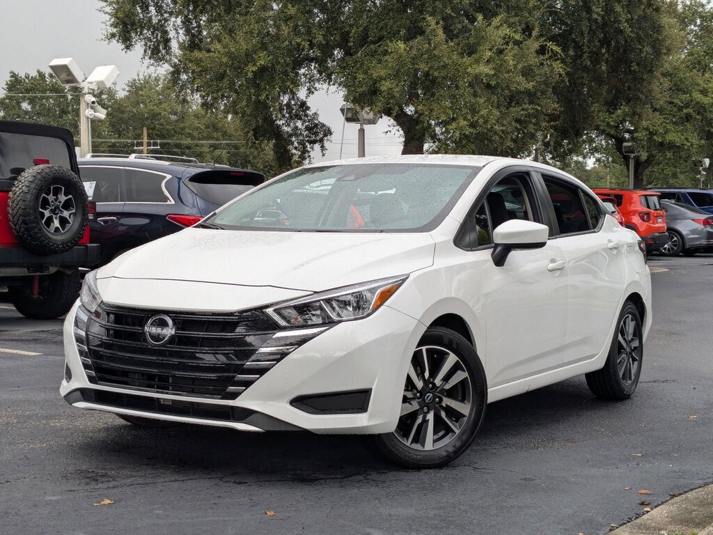 Used 2024 Nissan Versa 1.6 SV Sedan