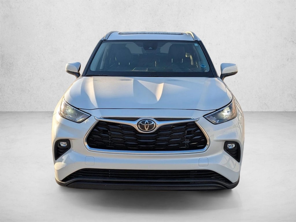 Certified 2024 Toyota Highlander XLE SUV