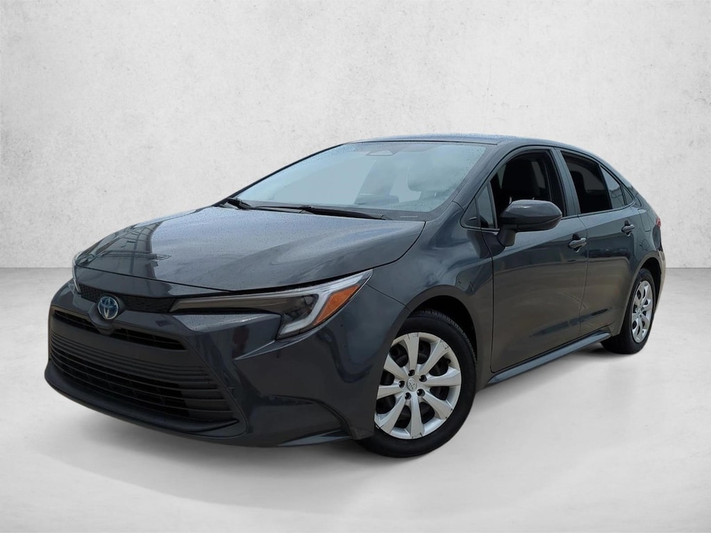Used 2025 Toyota Corolla Hybrid LE Sedan