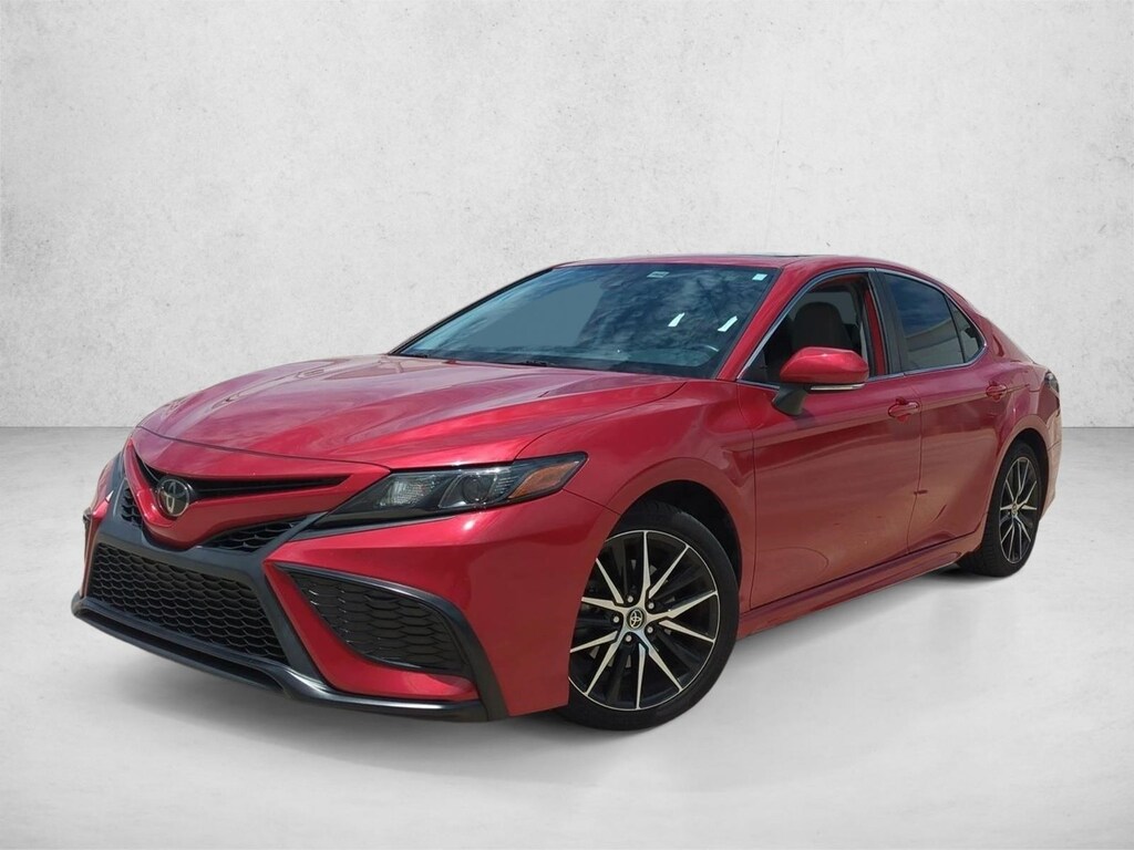 Used 2023 Toyota Camry SE Sedan