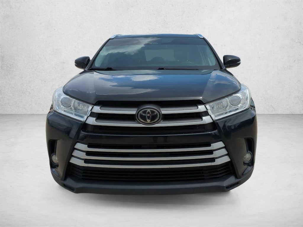 Certified 2019 Toyota Highlander XLE V6 SUV
