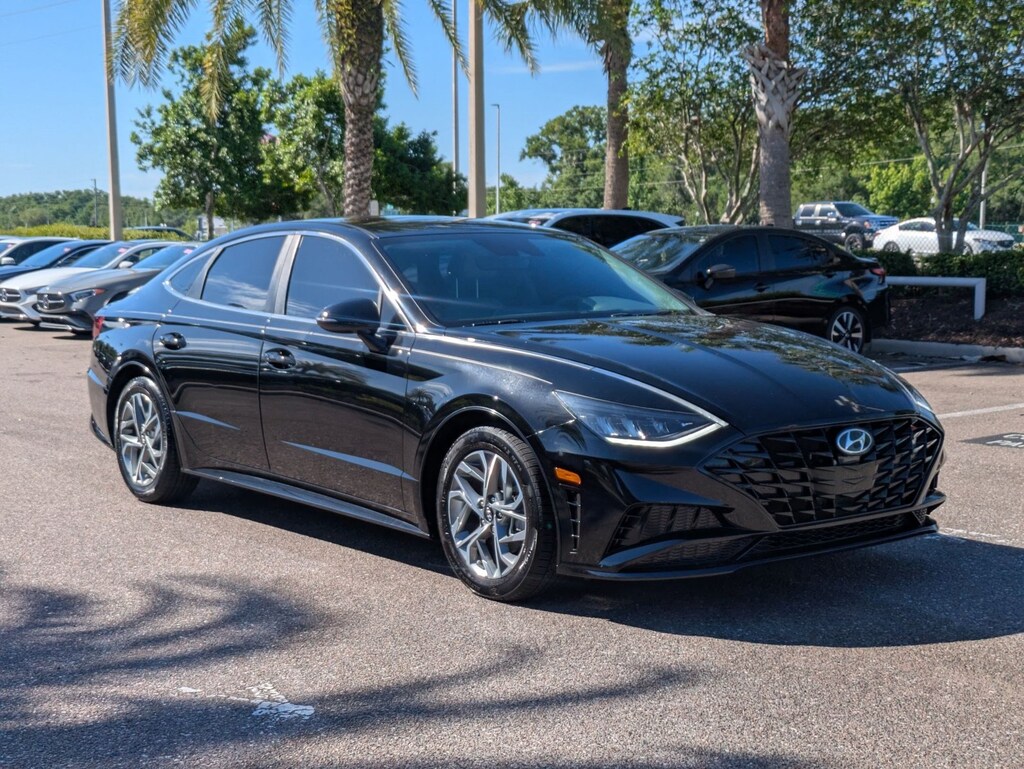 Used 2023 Hyundai Sonata SEL Sedan