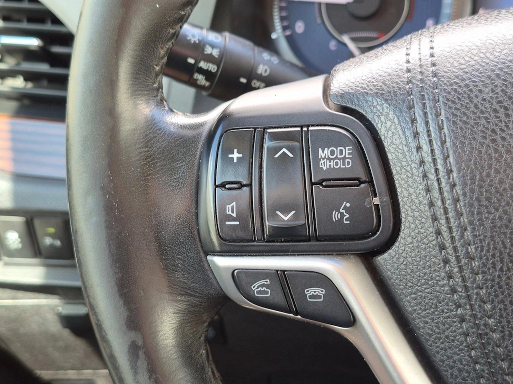 Used 2015 Toyota Sienna Limited Premium Van