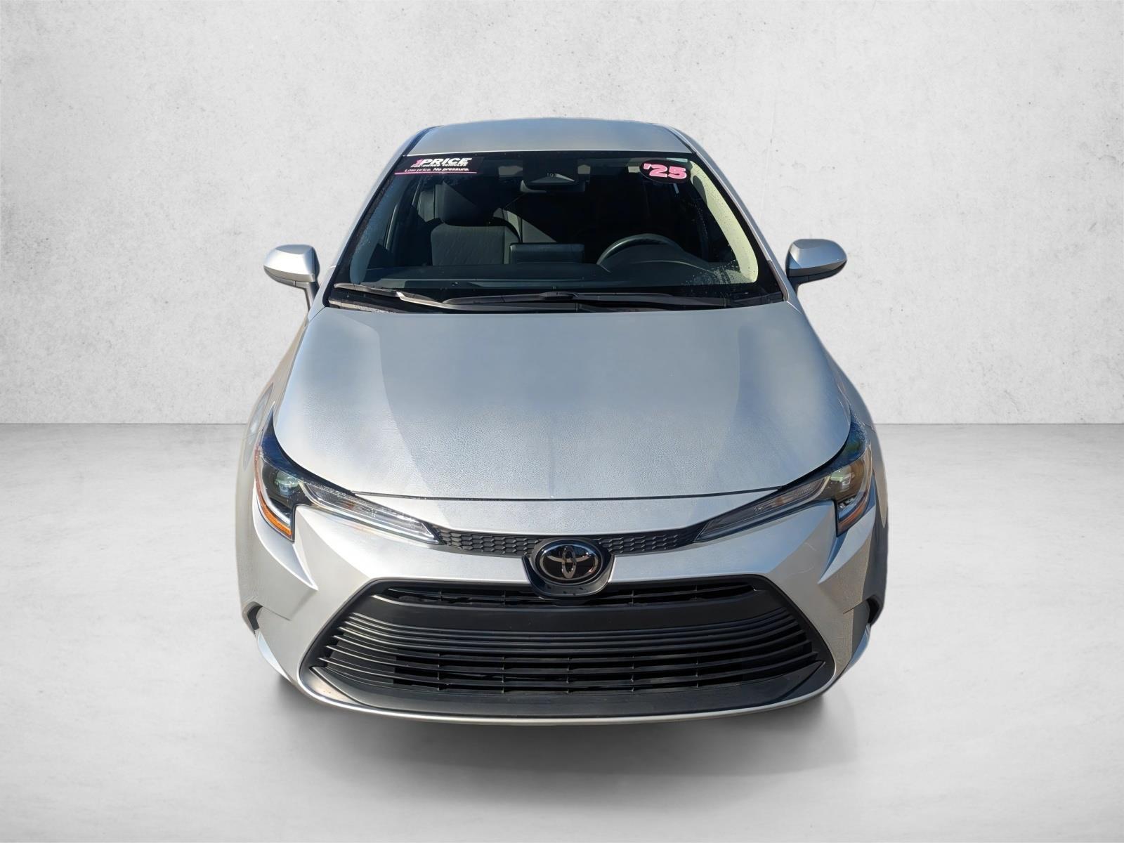 Used 2025 Toyota Corolla LE with VIN 5YFB4MDE0SP264029 for sale in Northfield, Minnesota