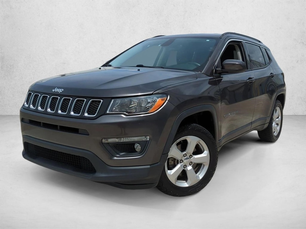 Used 2019 Jeep Compass Latitude 4x4 SUV