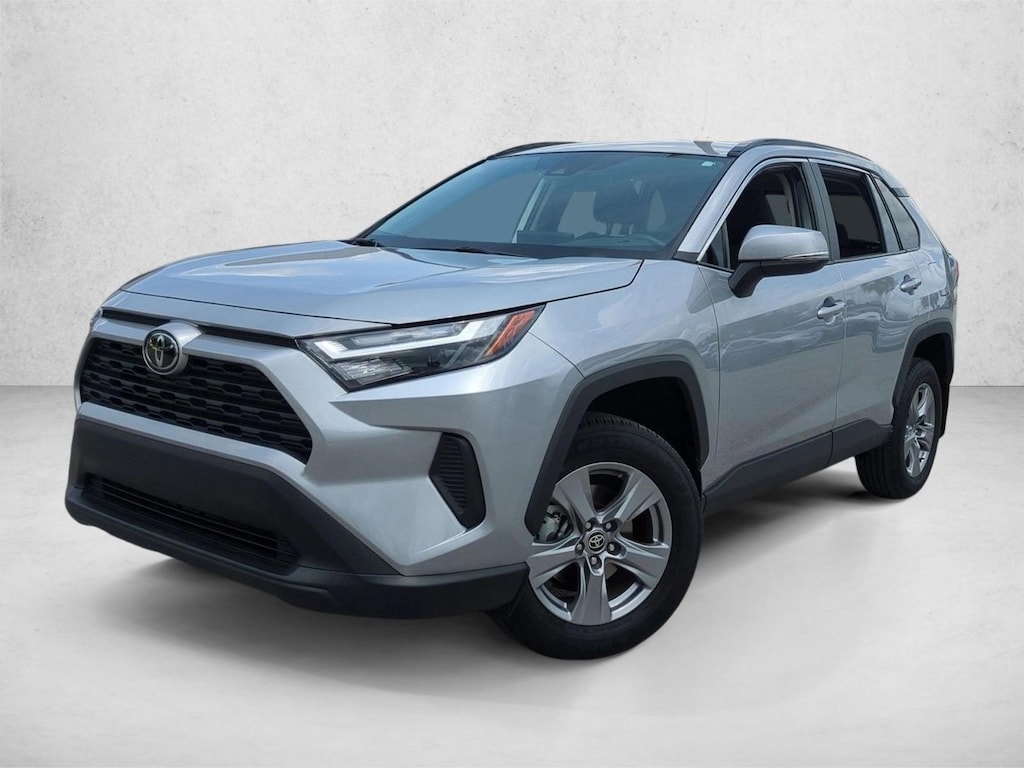Used 2025 Toyota RAV4 XLE SUV