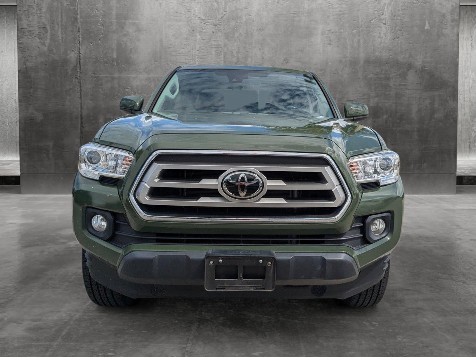 Certified 2021 Toyota Tacoma SR5 with VIN 5TFAZ5CNXMX102644 for sale in Winter Park, FL