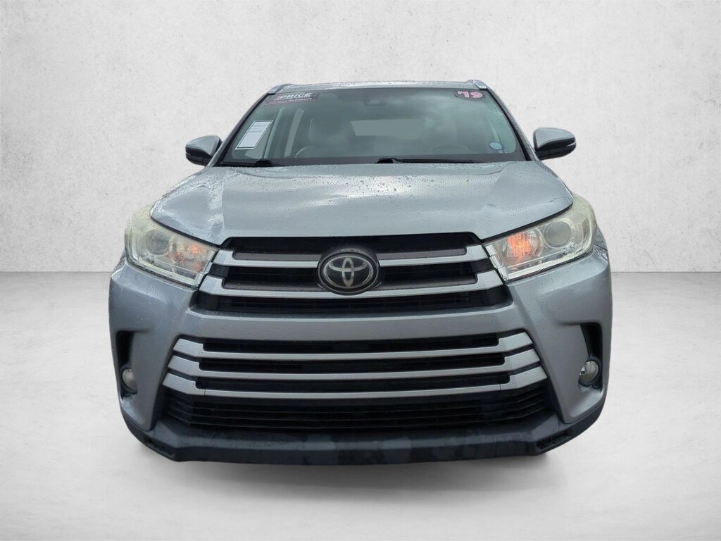 Certified 2019 Toyota Highlander XLE V6 SUV