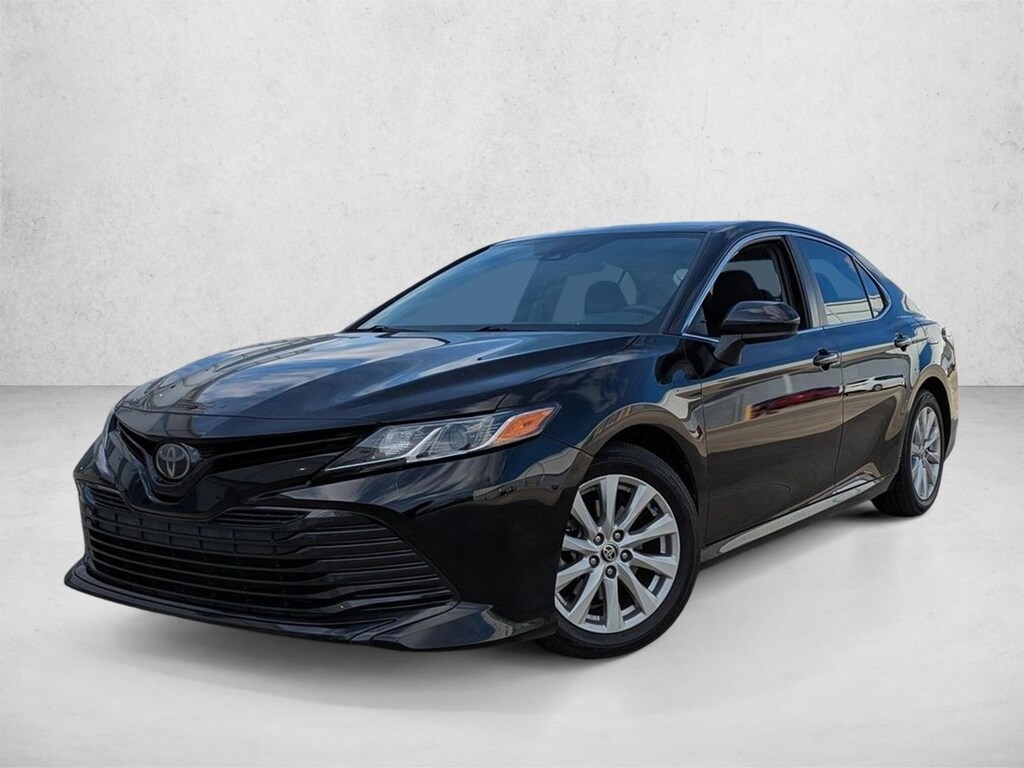 Used 2020 Toyota Camry LE Sedan
