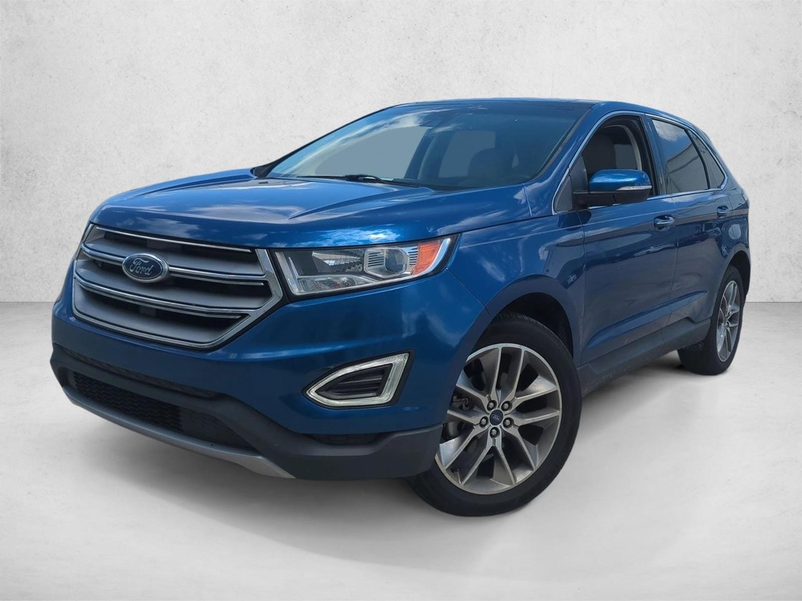 2018 Ford Edge Titanium's photo