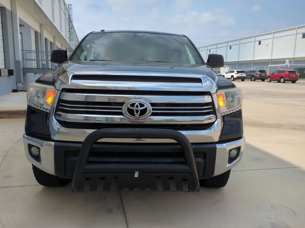 Used 2016 Toyota Tundra SR5 5.7L V8 w/FFV Truck CrewMax