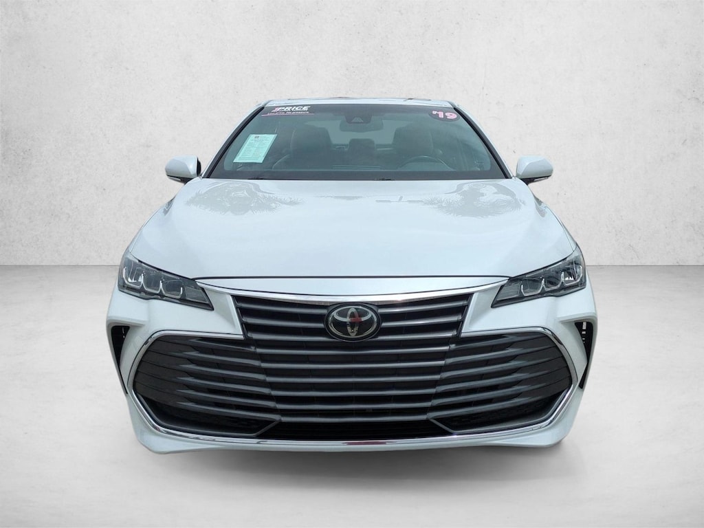 Certified 2019 Toyota Avalon XLE Sedan