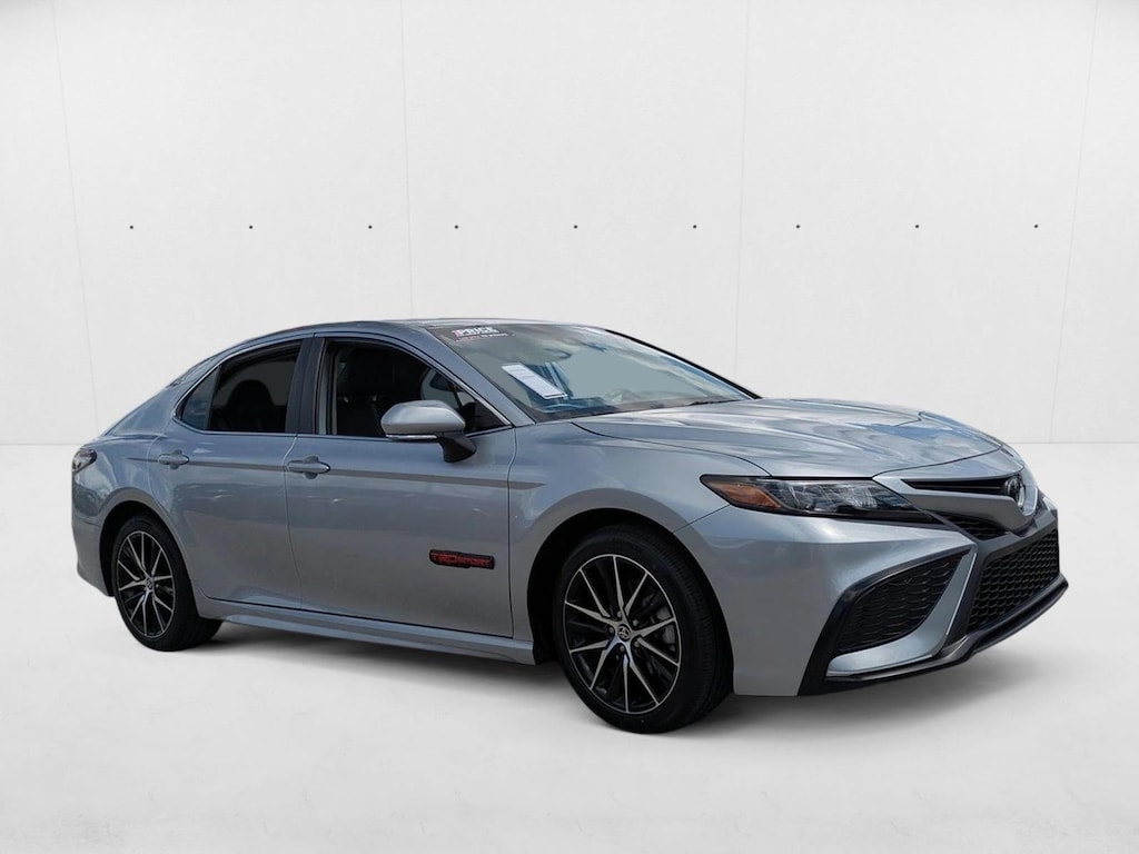 Used 2024 Toyota Camry SE Sedan