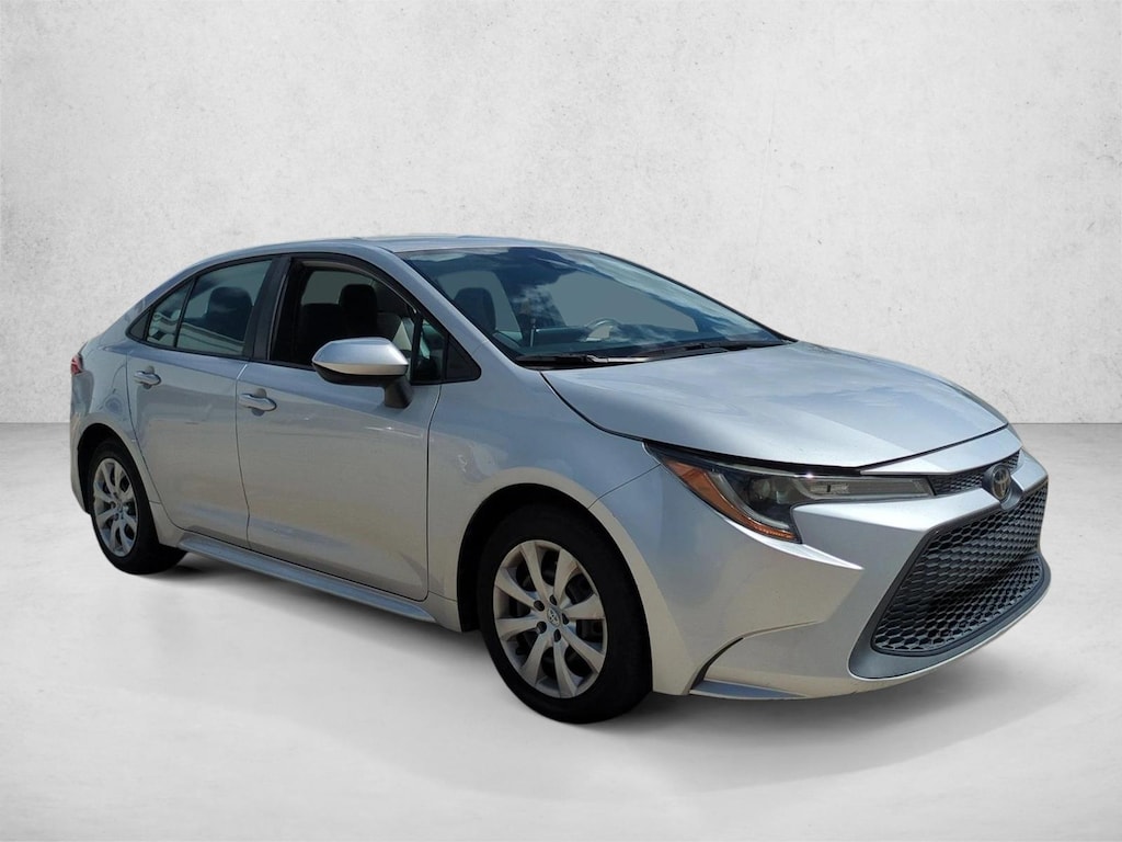 Used 2021 Toyota Corolla LE Sedan