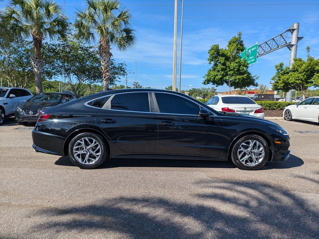 Used 2023 Hyundai Sonata SEL Sedan