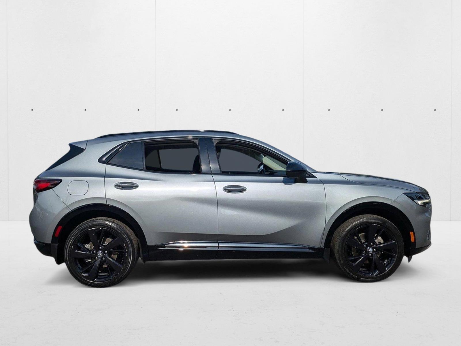 2023 Buick Envision Essence photo 4