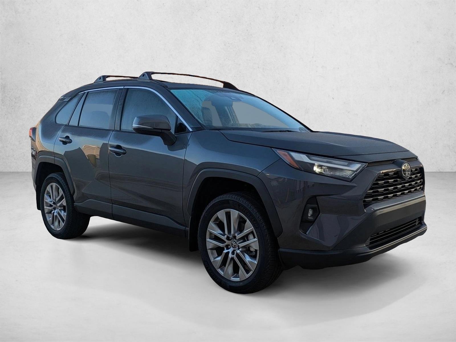 2025 Toyota RAV4 XLE Premium photo 3