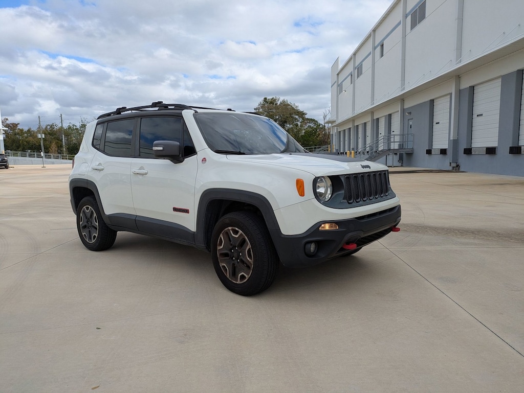 Used 2017 Jeep Renegade Trailhawk 4x4 SUV