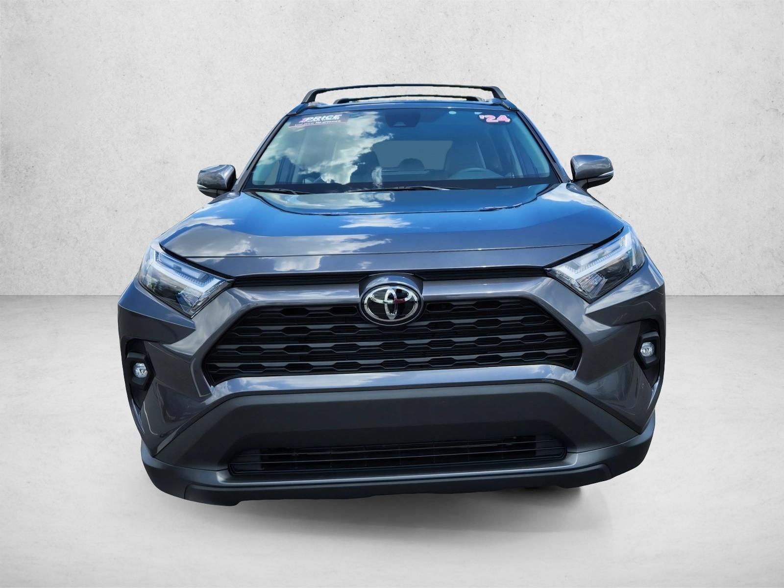 2024 Toyota RAV4 XLE Premium photo 2