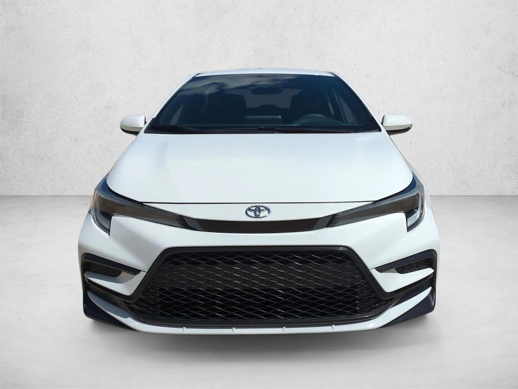 Used 2024 Toyota Corolla SE Sedan