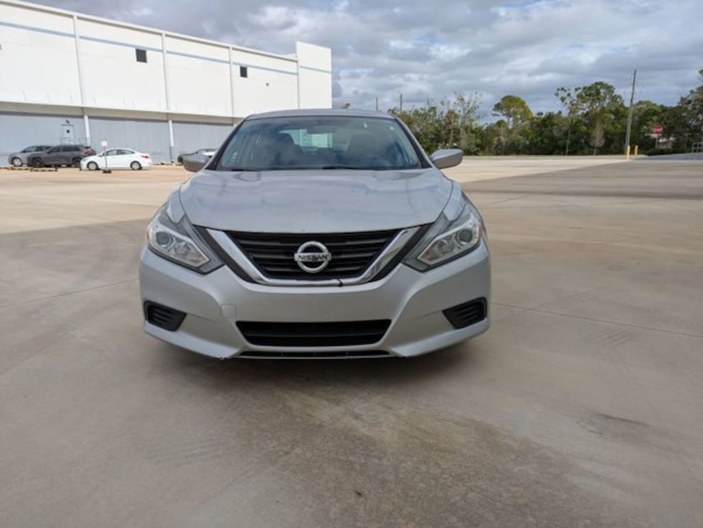 Used 2016 Nissan Altima 2.5 S Sedan