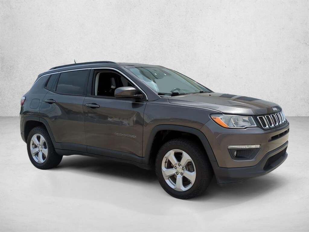 Used 2019 Jeep Compass Latitude 4x4 SUV