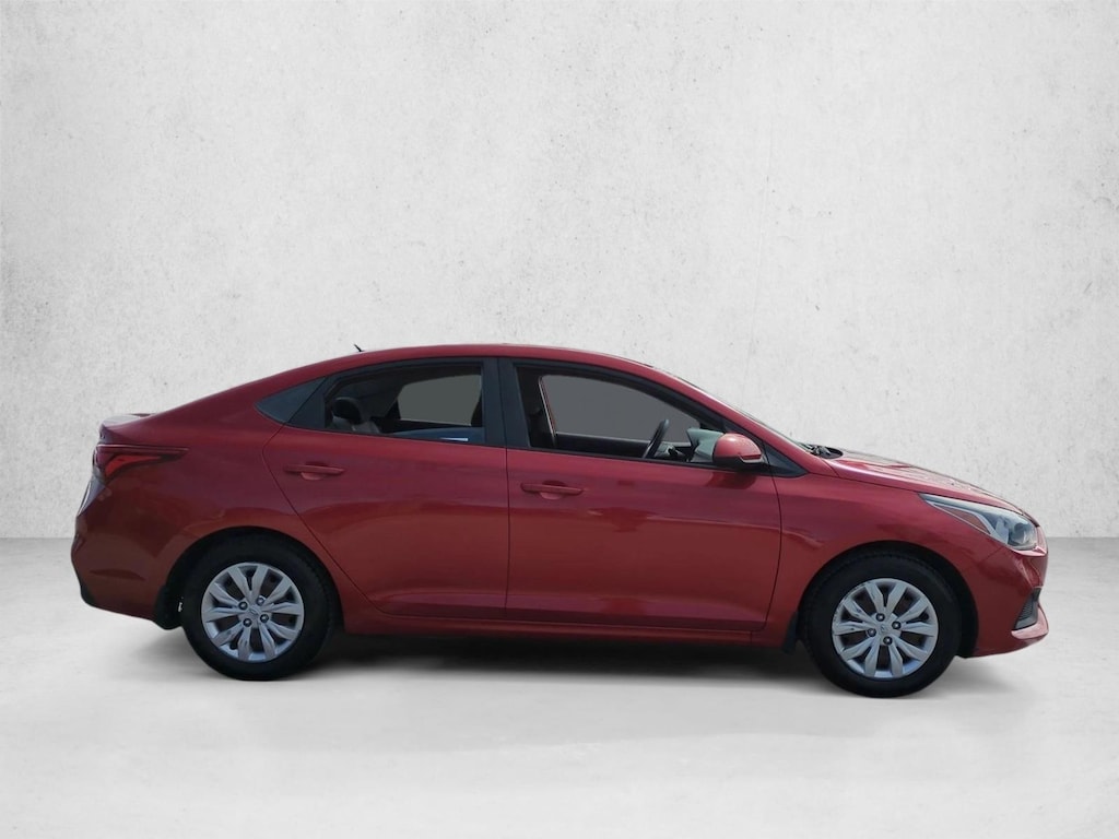Used 2018 Hyundai Accent SE Sedan