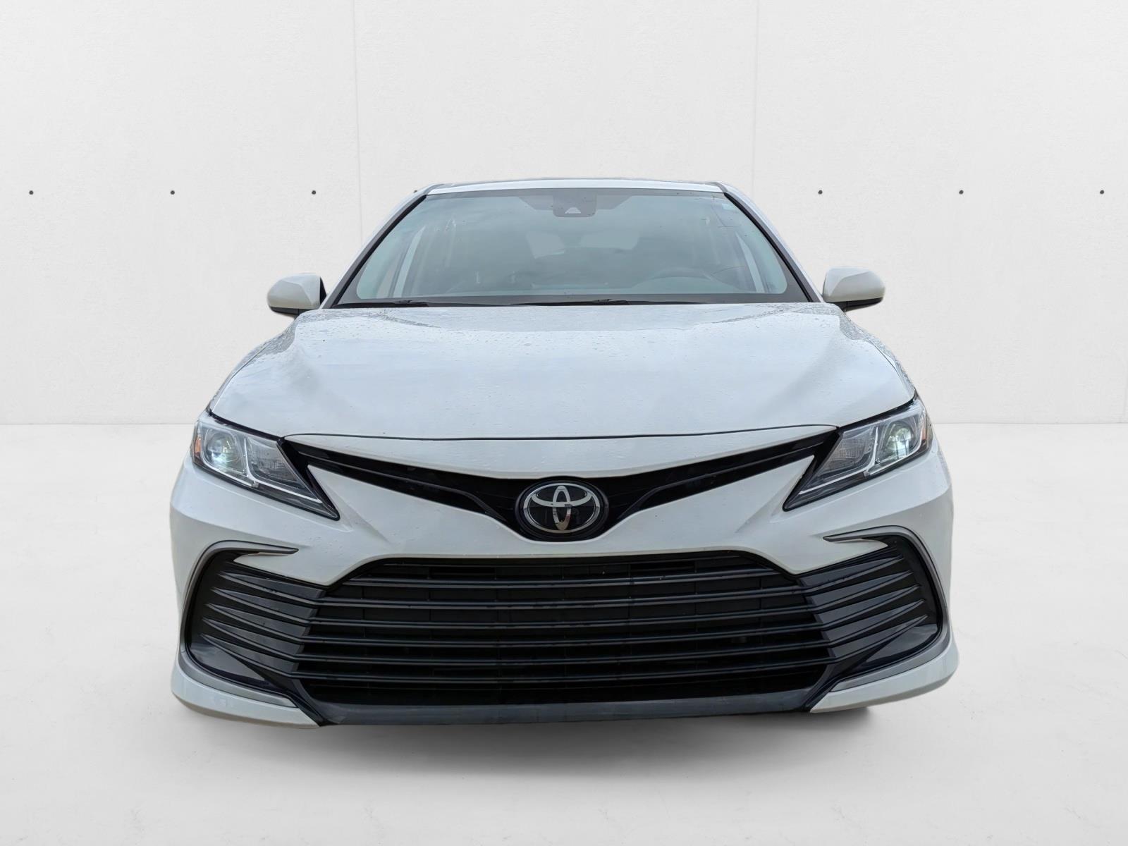 2024 Toyota Camry LE photo 2