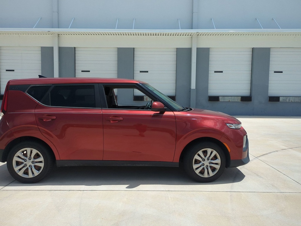 Used 2020 Kia Soul LX Hatchback
