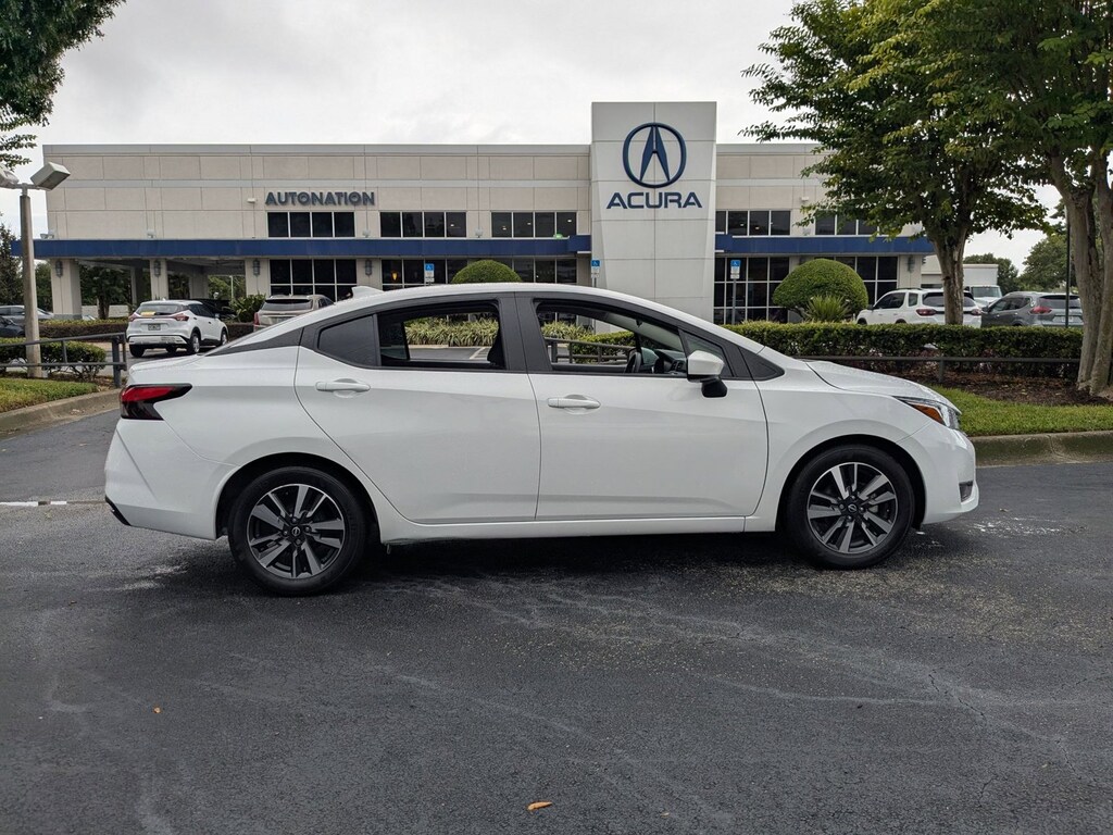 Used 2024 Nissan Versa 1.6 SV Sedan